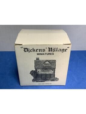 Dicken’s Village Crown Tree Inn House